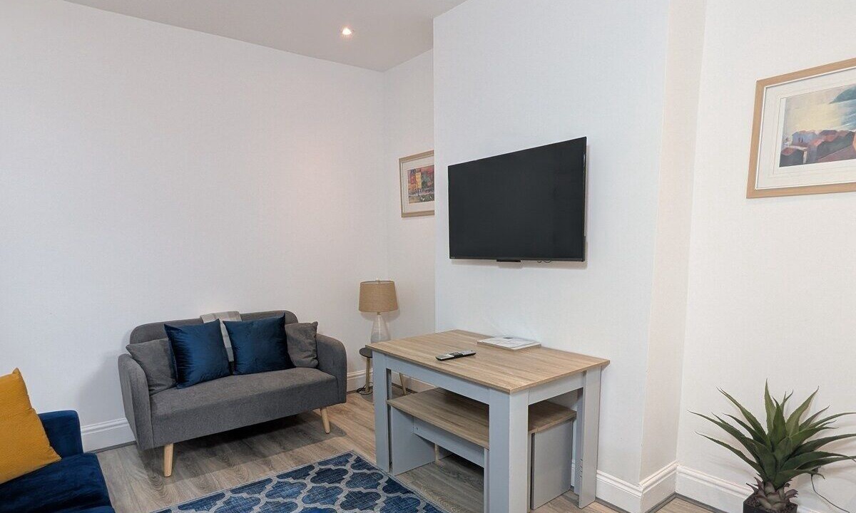 Photo of Livingroom in Wolverhampton