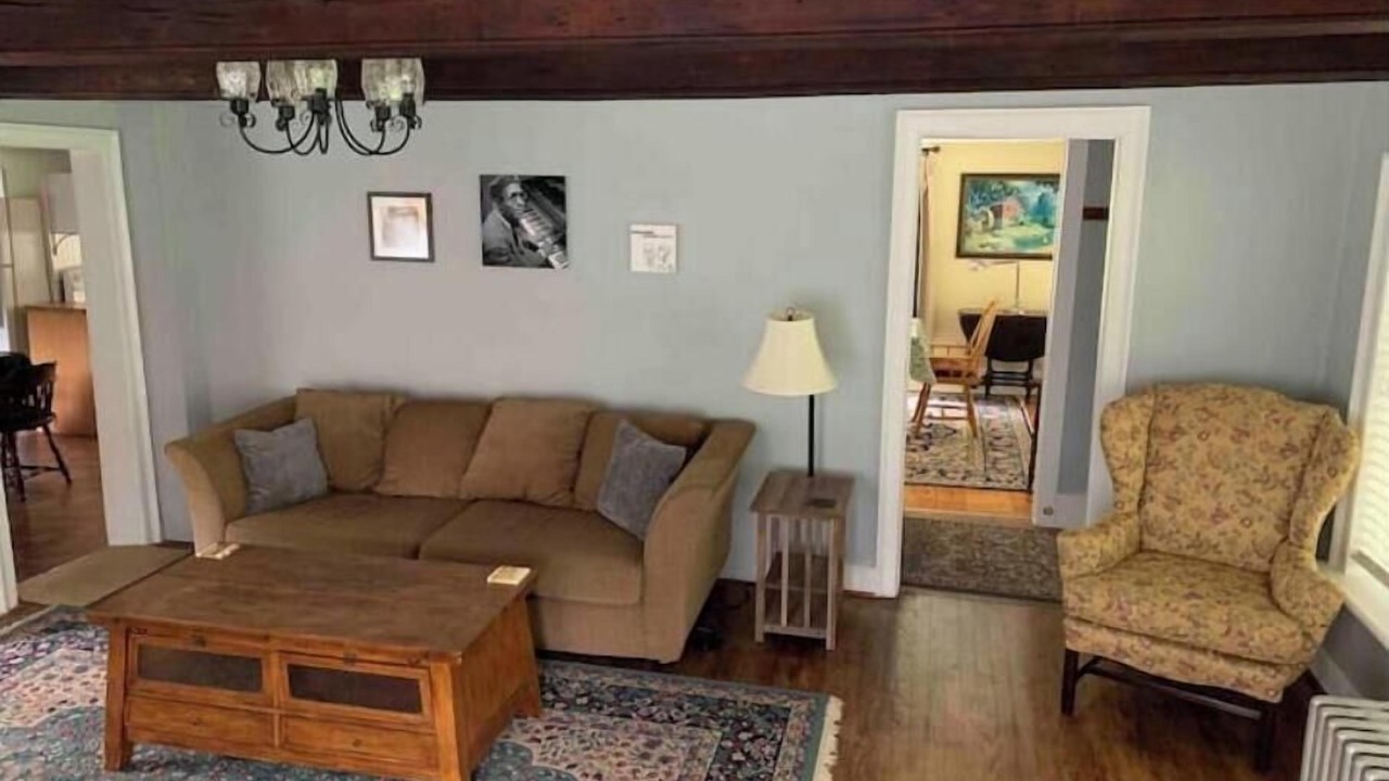 Photo of Livingroom in Old Chatham