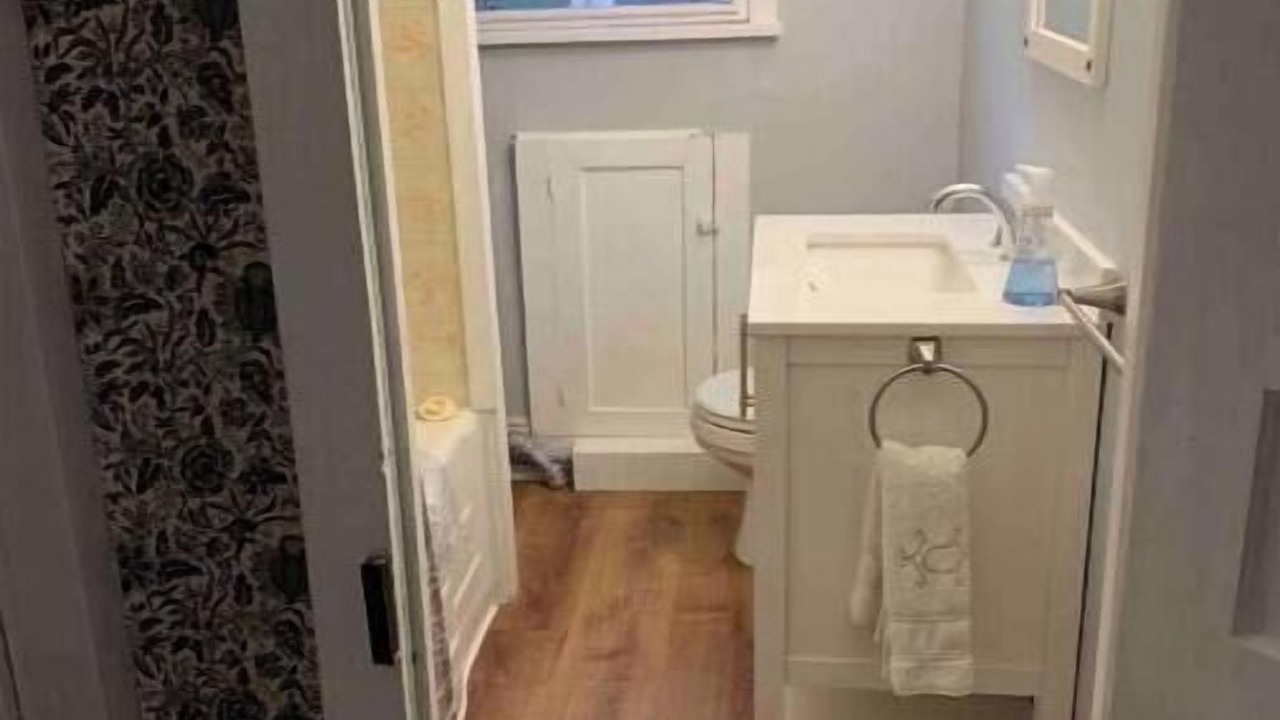 Photo of Bathroom in Old Chatham