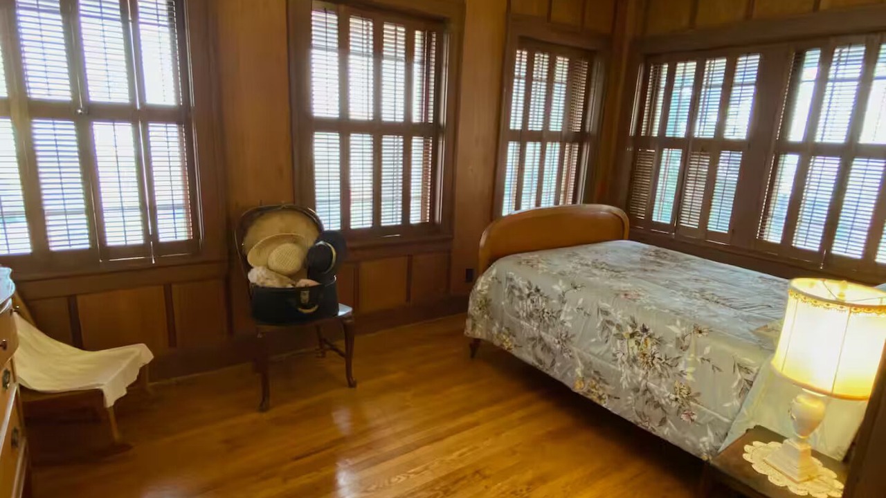 Photo of Bedroom in Duncan