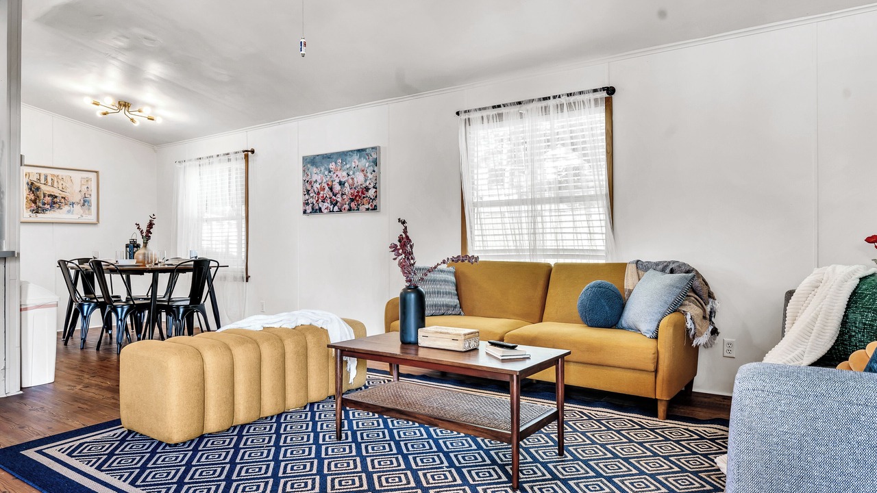 Photo of Livingroom in Chandler