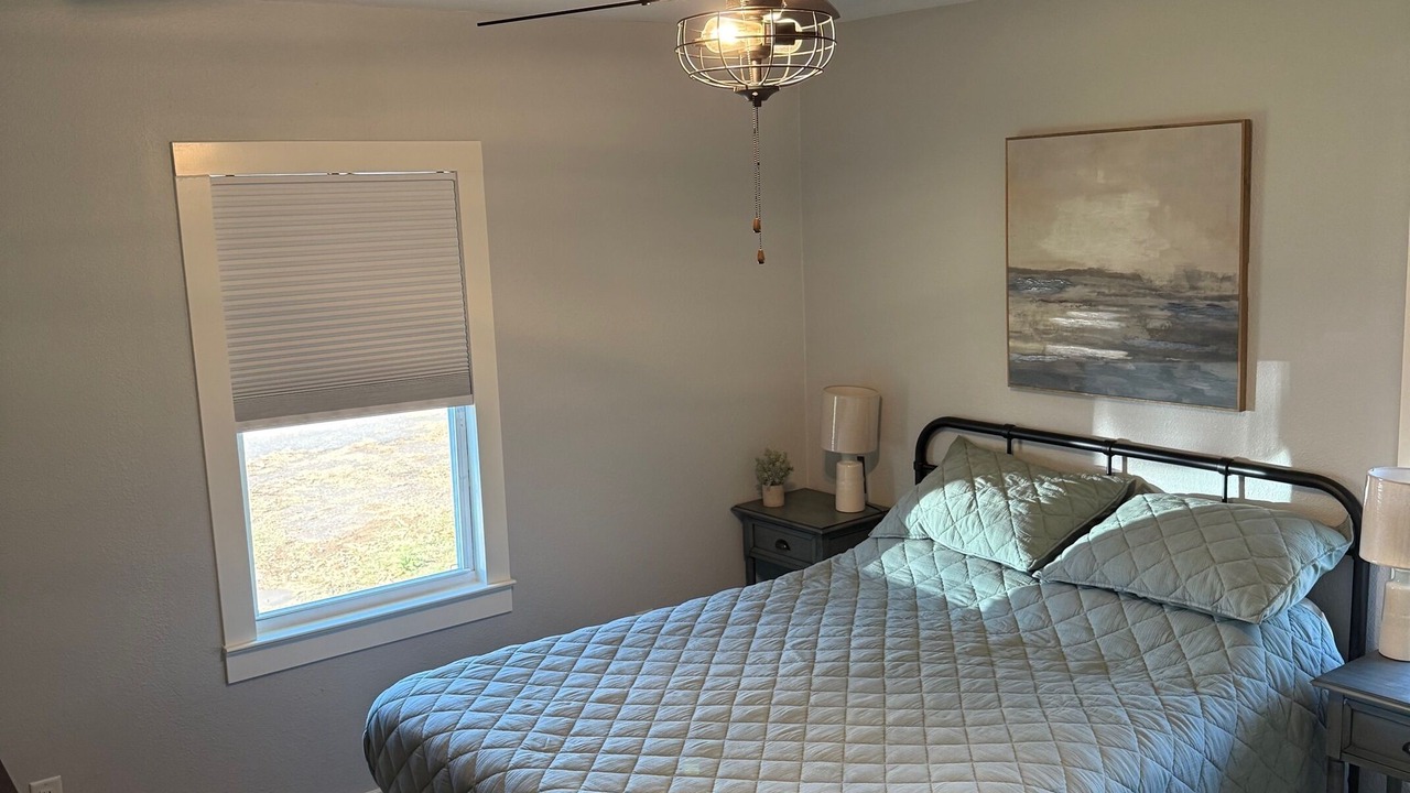 Photo of Bedroom in Uncertain