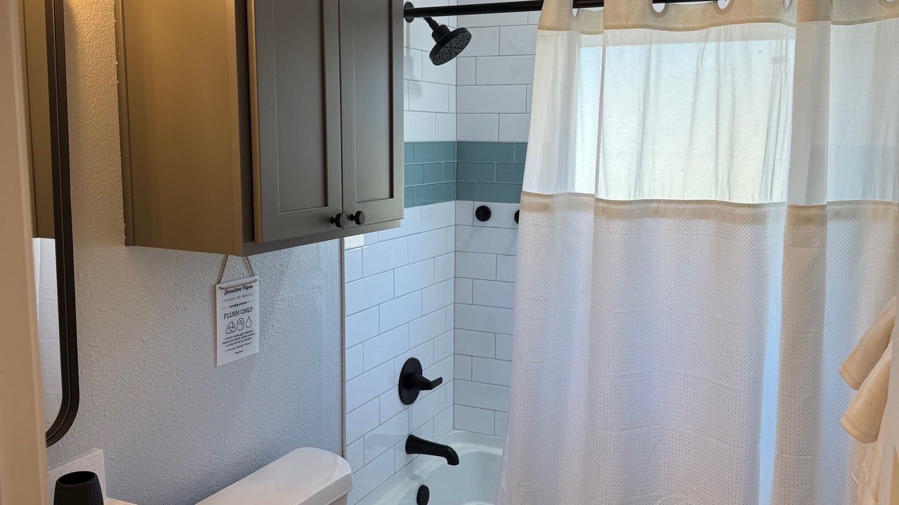 Photo of Bathroom in Uncertain