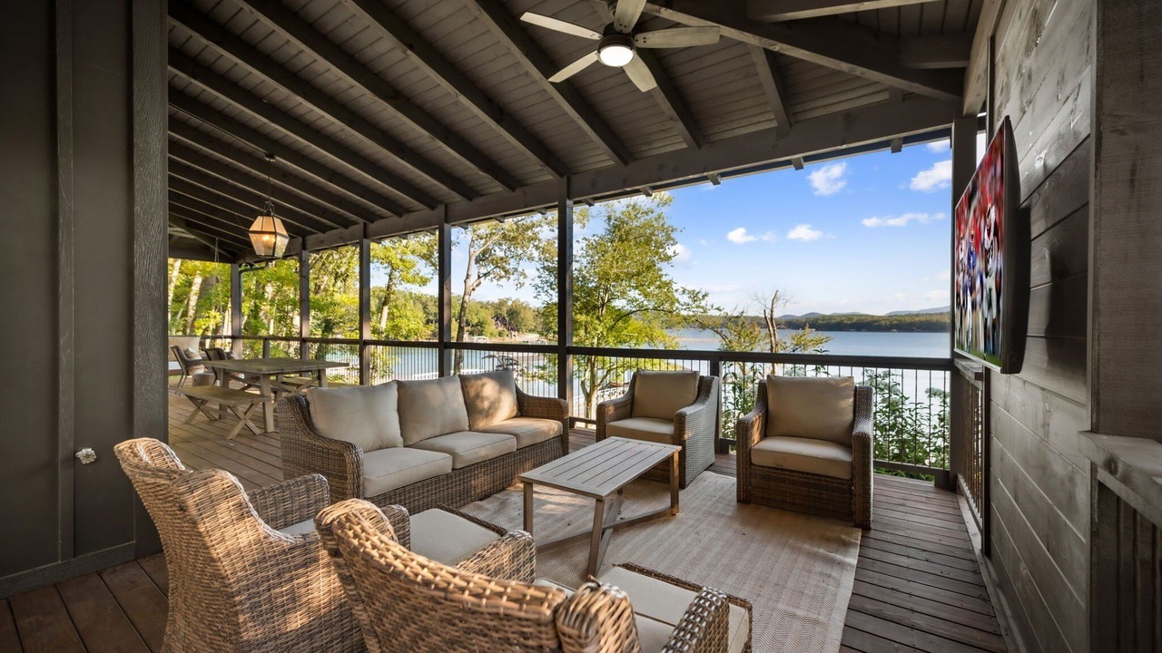 Photo of Outdoor in Morganton