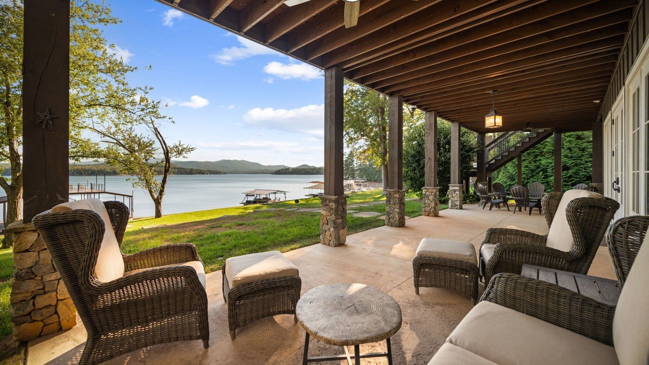 Photo of Patio Balcony in Morganton