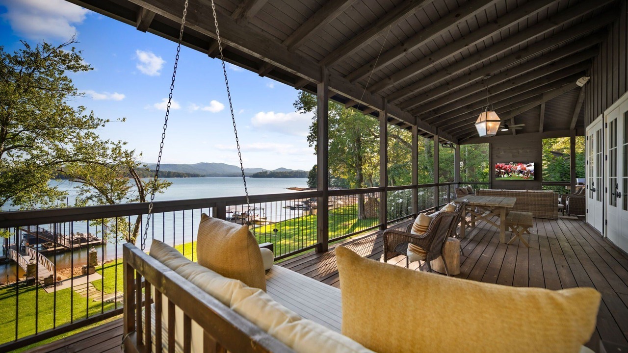 Photo of Outdoor in Morganton