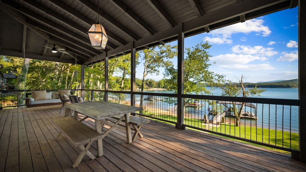 Photo of Outdoor in Morganton