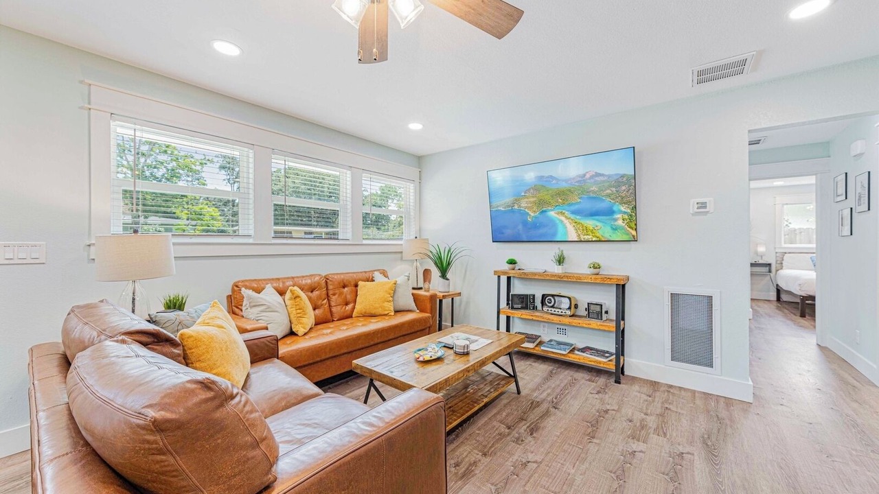 Photo of Livingroom in Fort Walton Beach