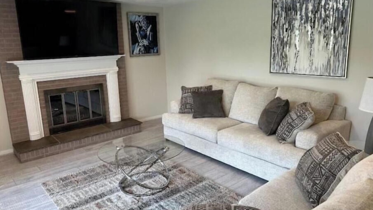 Photo of Livingroom in Indiana