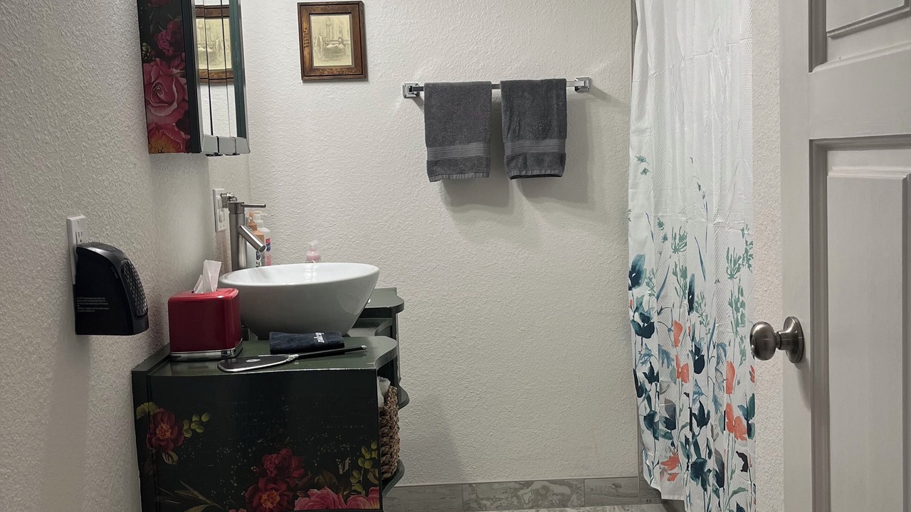 Photo of Bathroom in Glen Rose