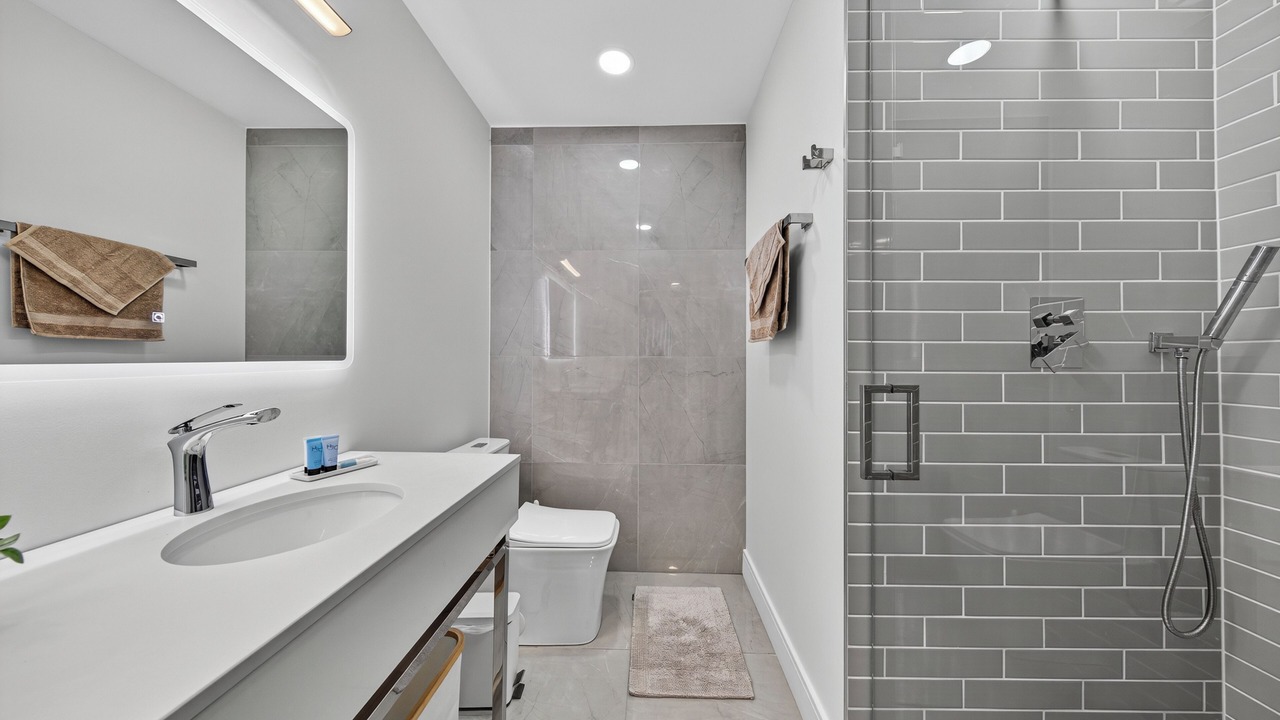 Photo of Bathroom in Central Business District