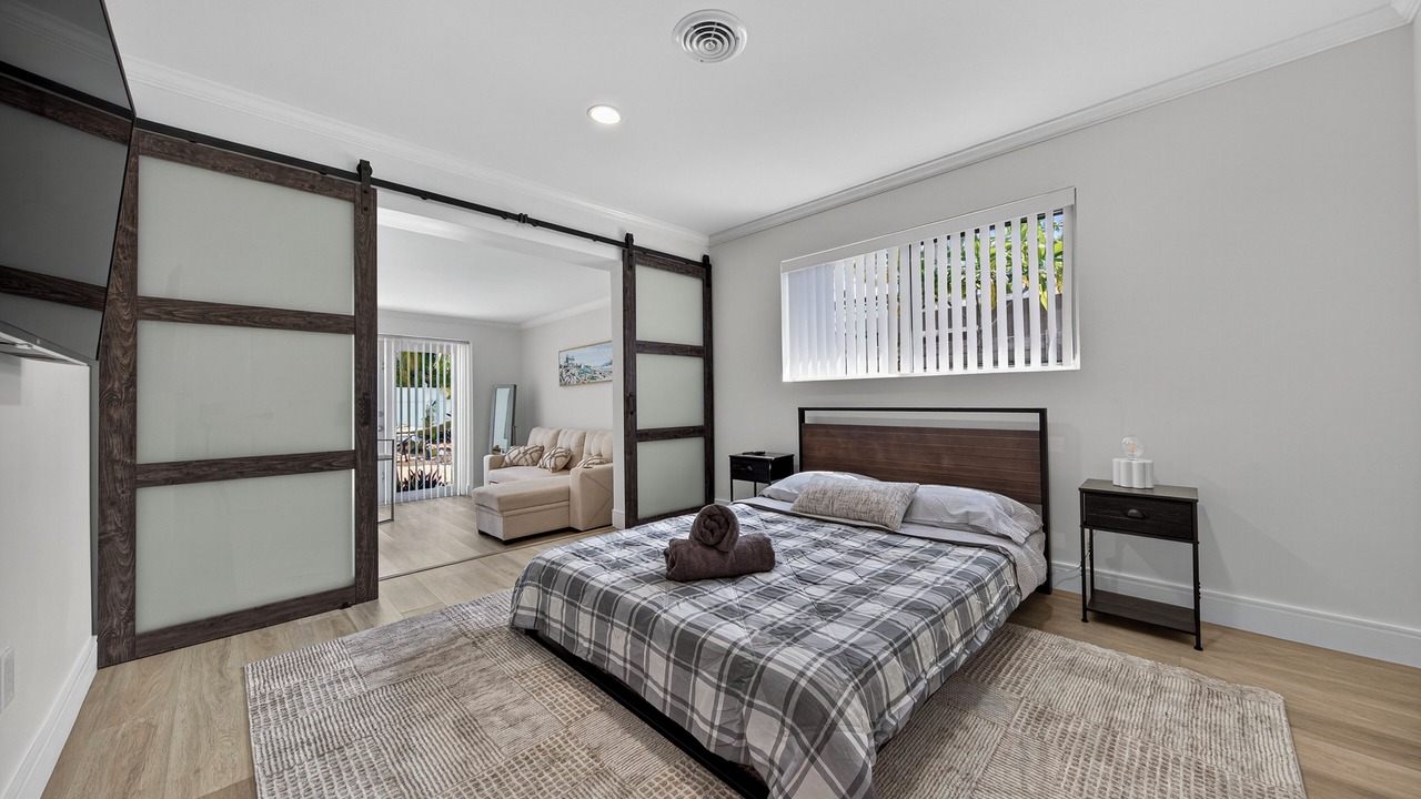 Photo of Bedroom in Central Business District