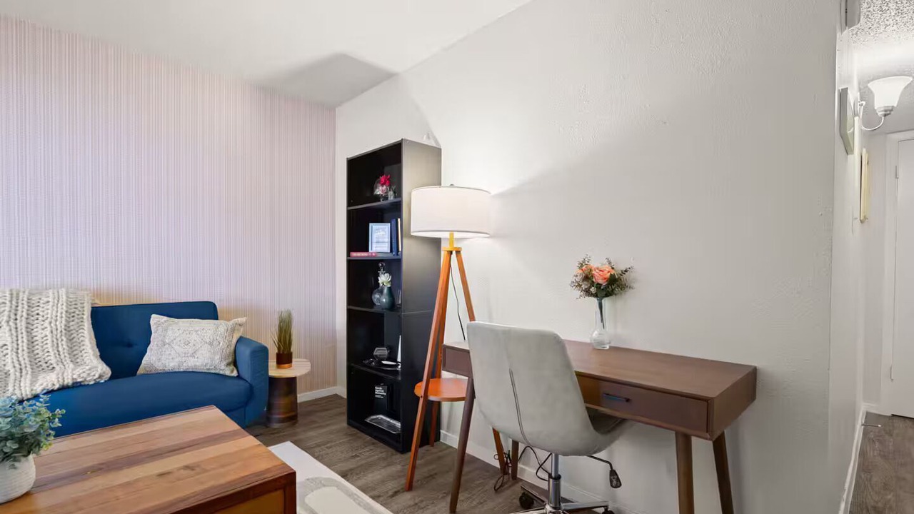 Photo of Livingroom in Hyde Park