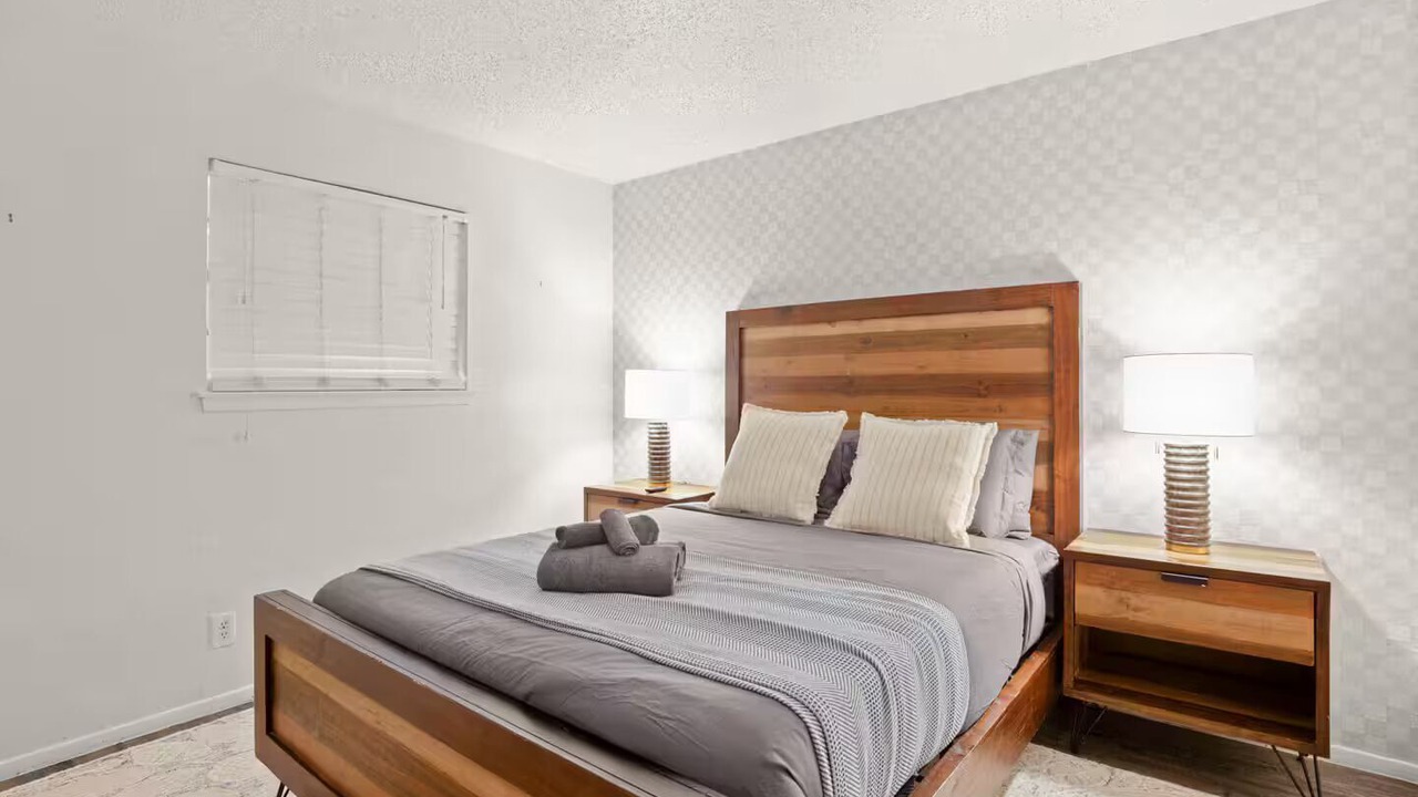 Photo of Bedroom in Hyde Park