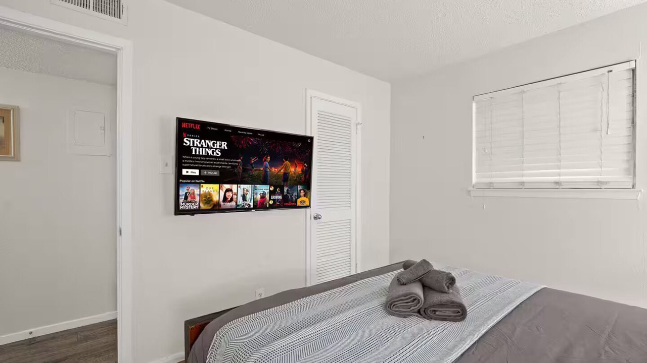 Photo of Bedroom in Hyde Park
