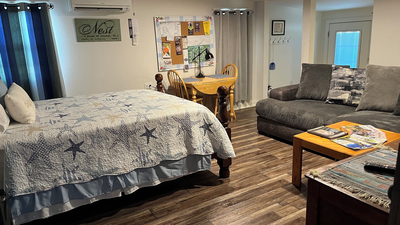 Photo of Bedroom in Glen Rose