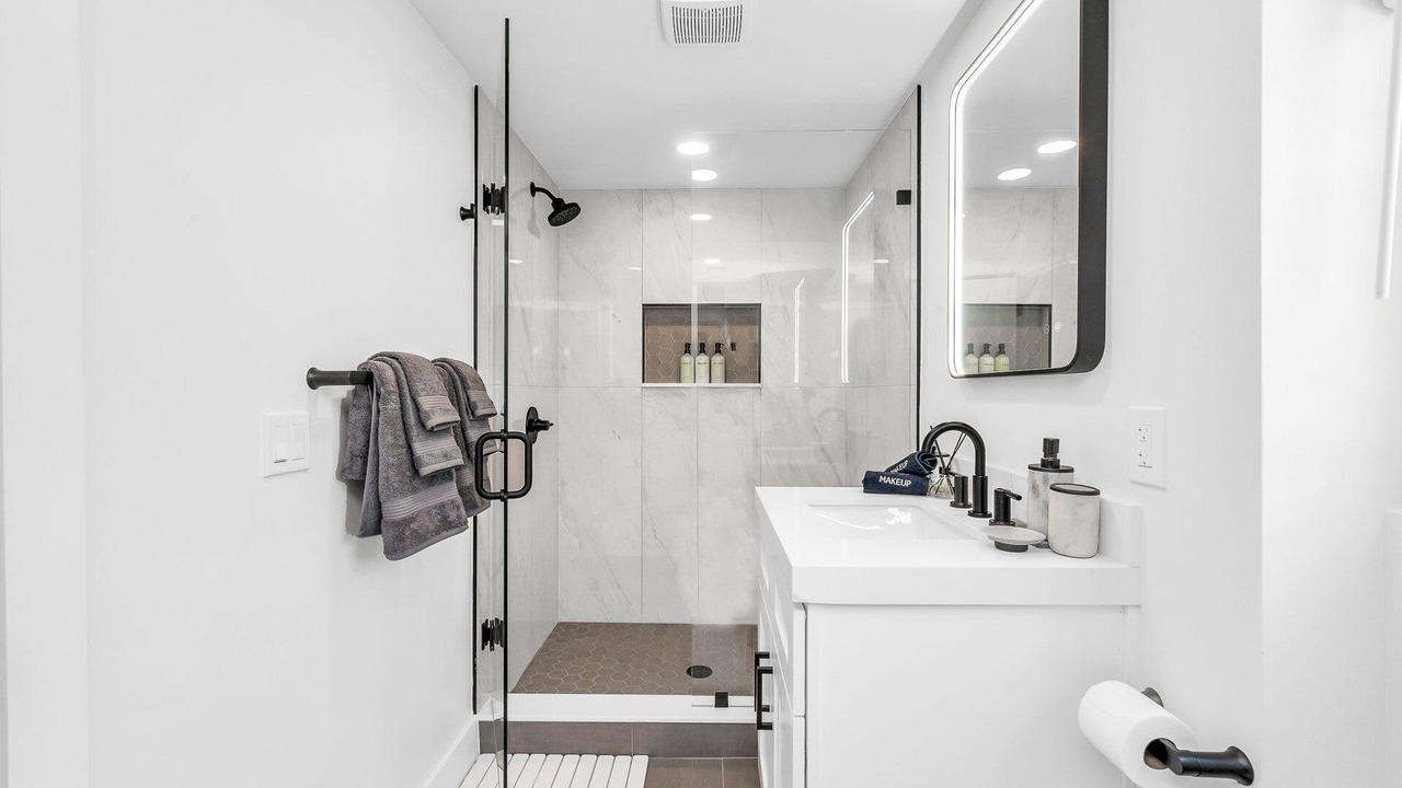Photo of Bathroom in Lake Ida Shores