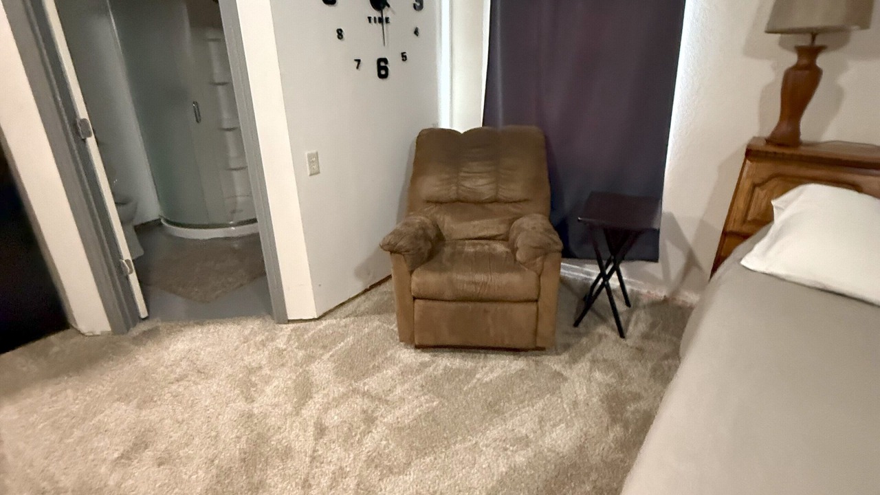 Photo of Bedroom in Broken Arrow