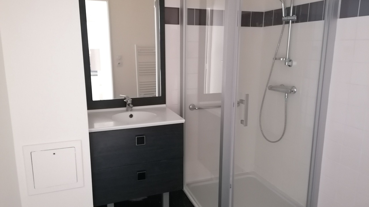 Photo of Bathroom in Centre Ville Rive Gauche