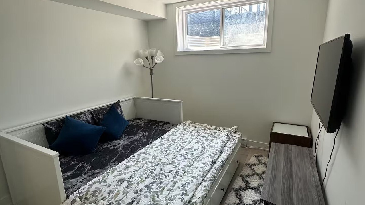 Photo of Bedroom in Saint-Hubert