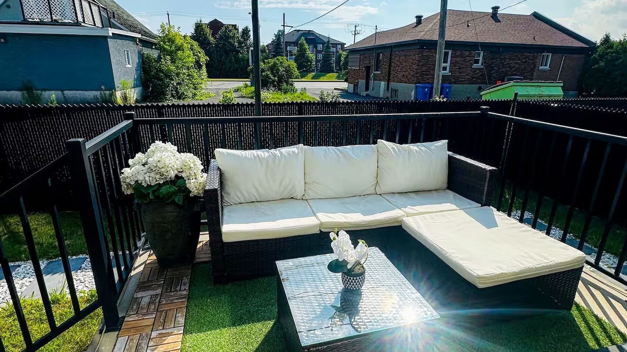 Photo of Patio Balcony in Saint-Hubert