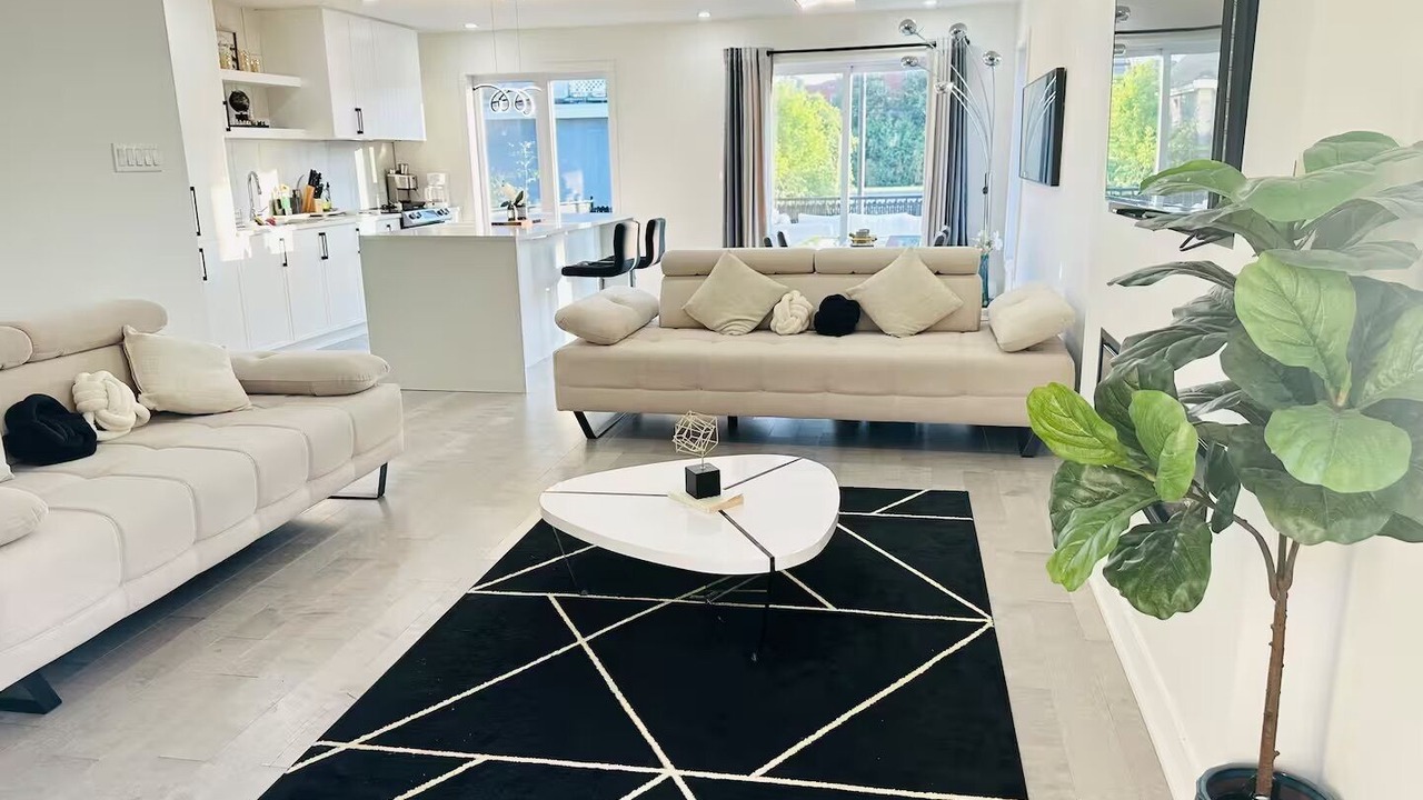 Photo of Livingroom in Saint-Hubert