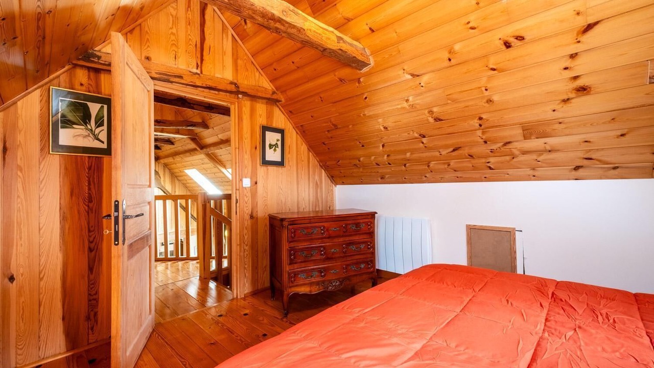 Photo of Bedroom in Les Salces