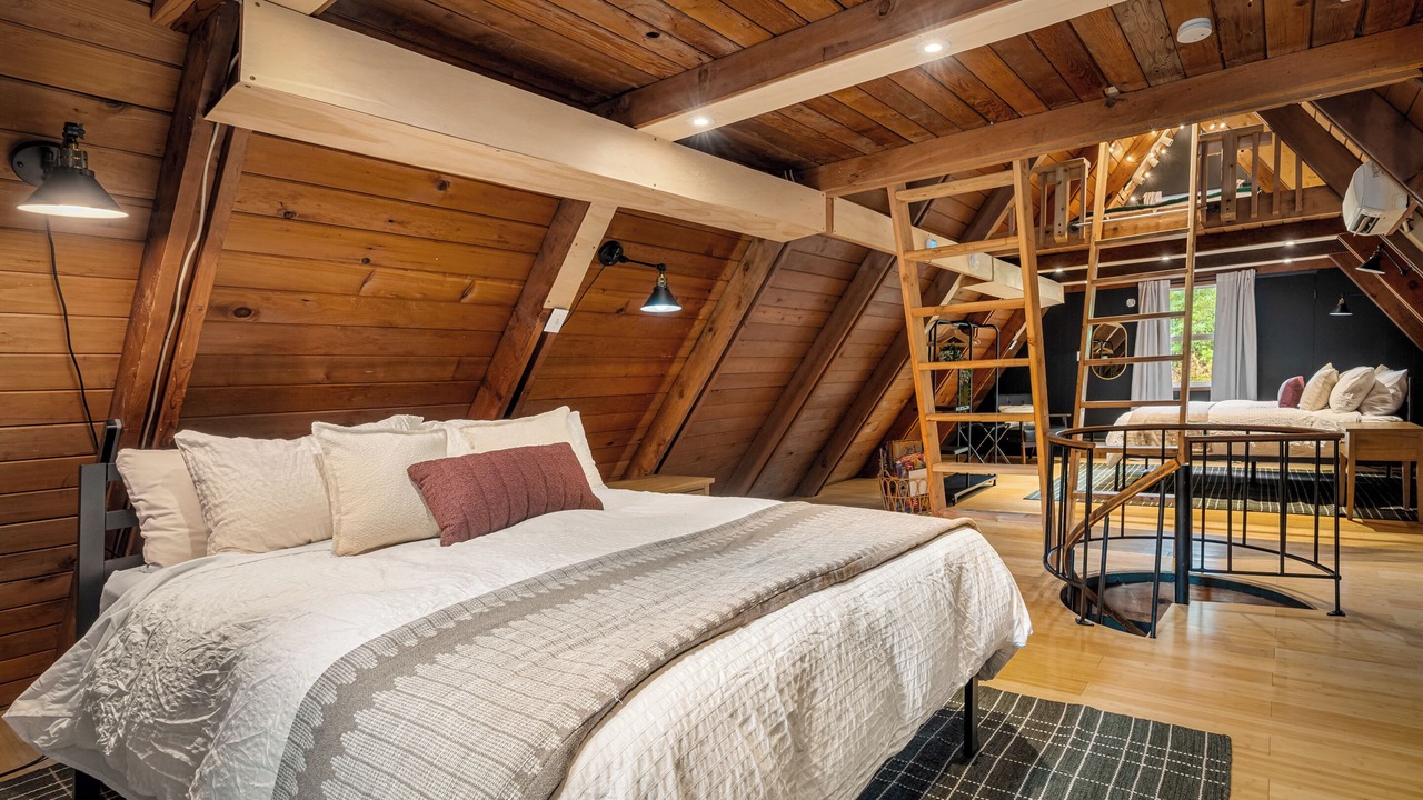 Photo of Others in Packwood