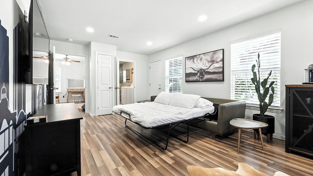 Photo of Livingroom in Fort Worth Cultural District