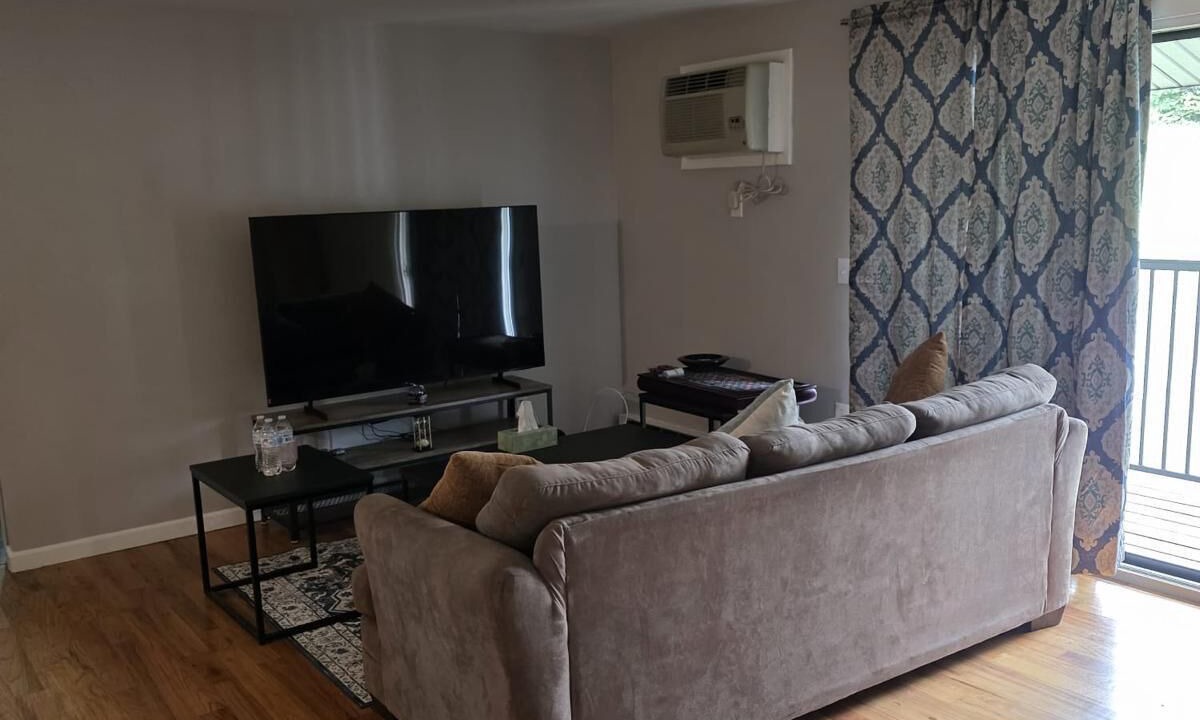 Photo of Livingroom in Galeville
