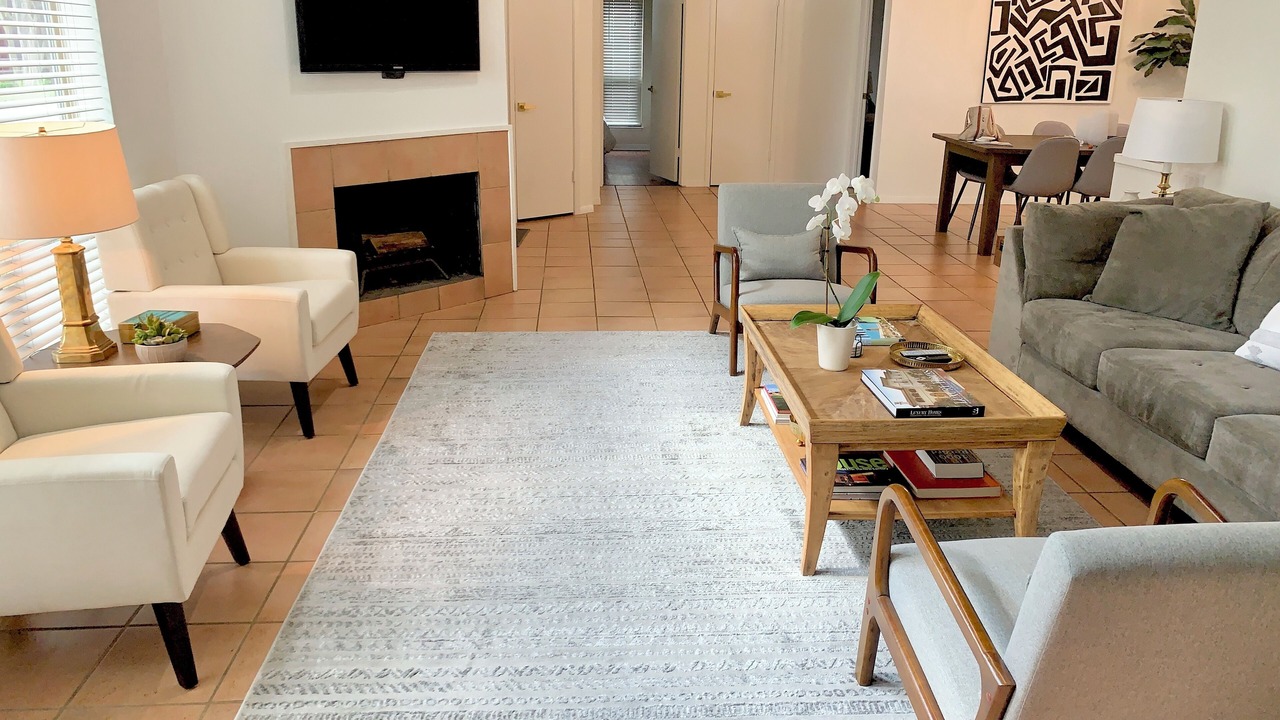 Photo of Livingroom in Brookhollow