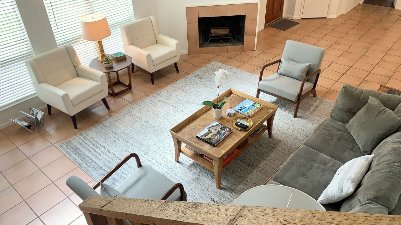 Photo of Livingroom in Brookhollow