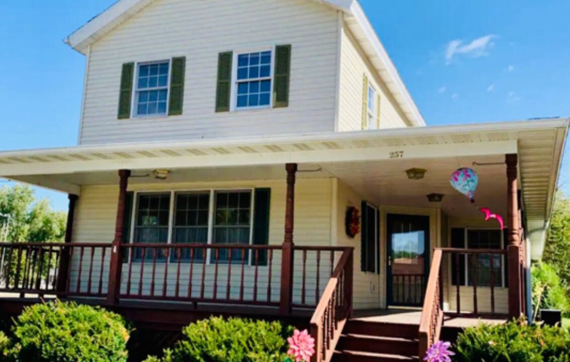 Photo of Others in Spring Green