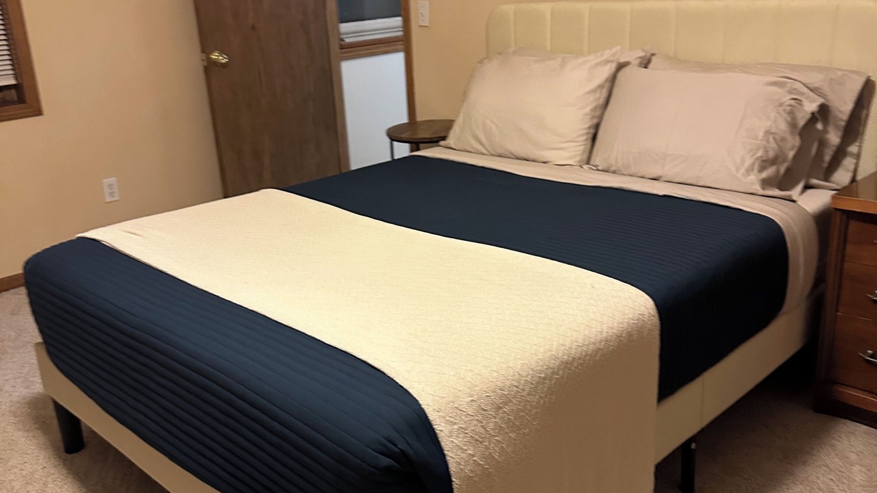 Photo of Bedroom in Spring Green