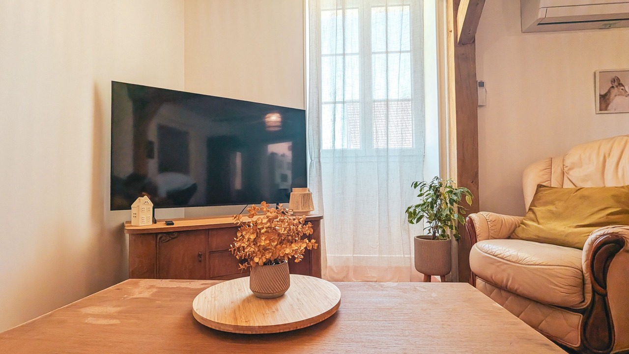 Photo of Livingroom in Azay-le-Ferron