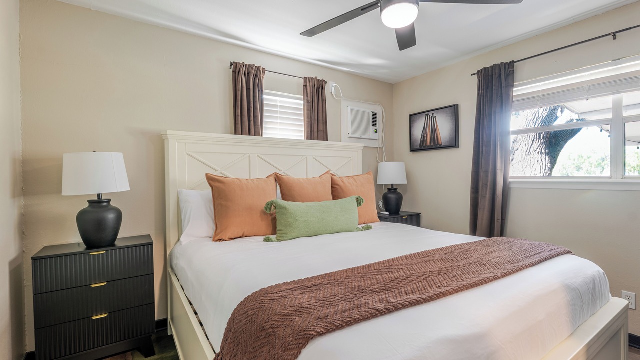 Photo of Bedroom in Graford