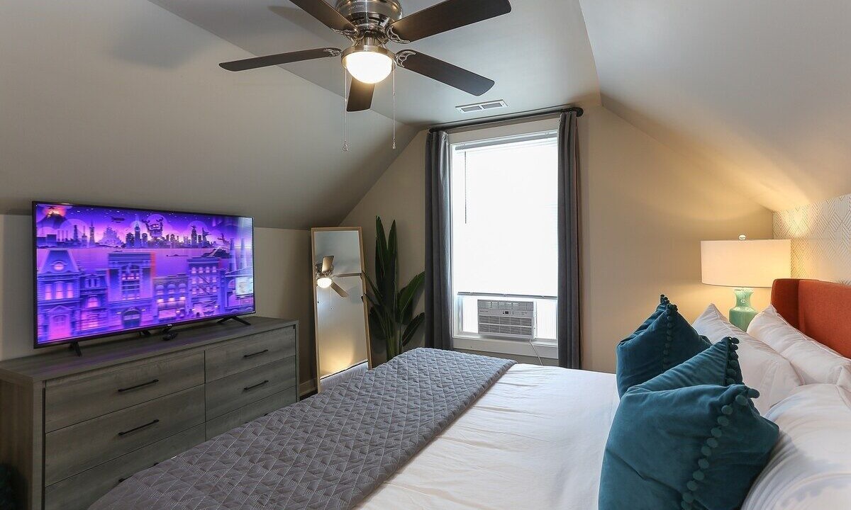 Photo of Bedroom in Babe Denny