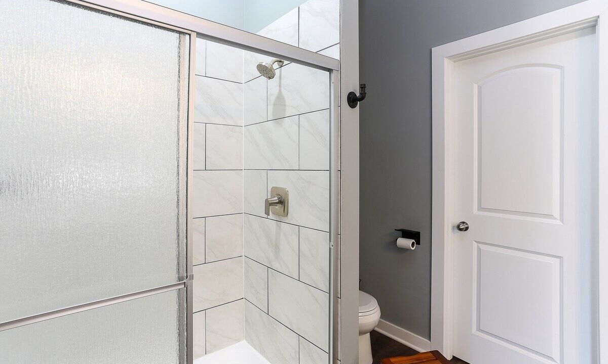 Photo of Bathroom in Babe Denny