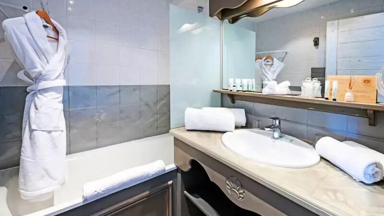 Photo of Bathroom in Tignes le Lac