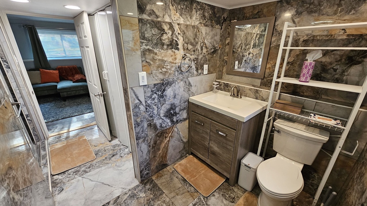 Photo of Bathroom in Romulus