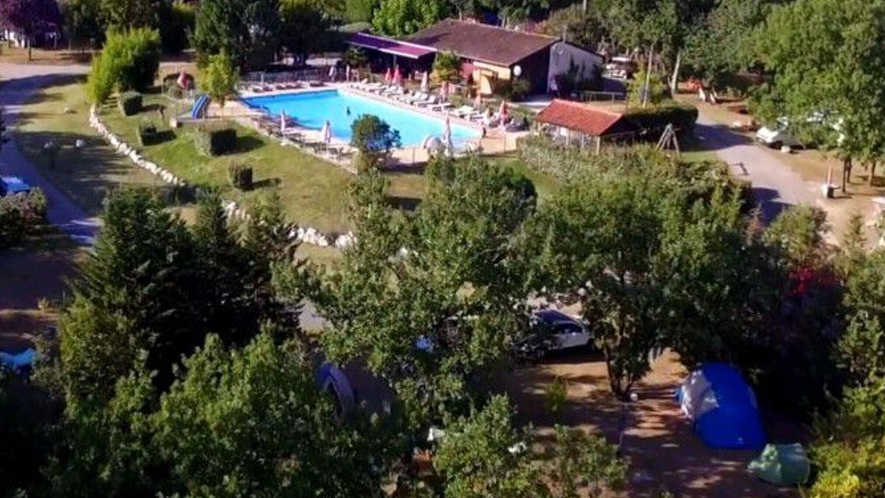 Photo of Outdoor in Devillac