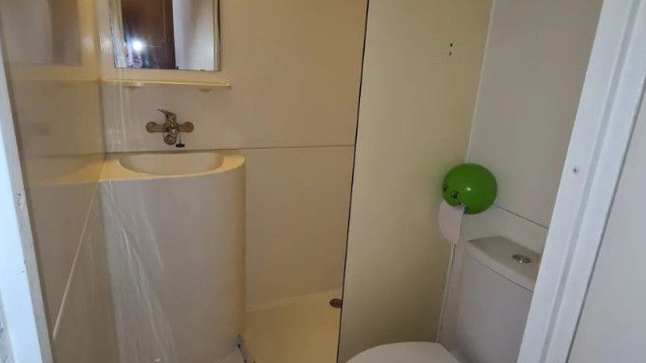 Photo of Bathroom in Les Grandes-Ventes