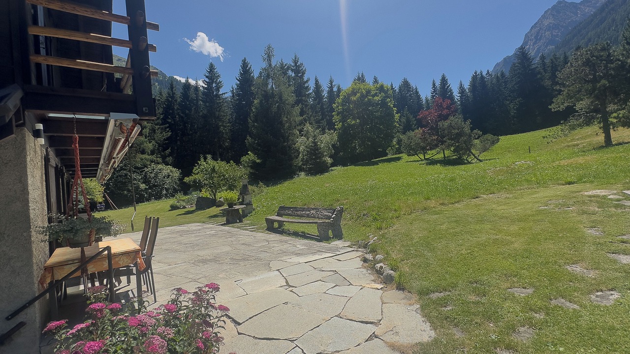 Photo of Outdoor in Saleinaz