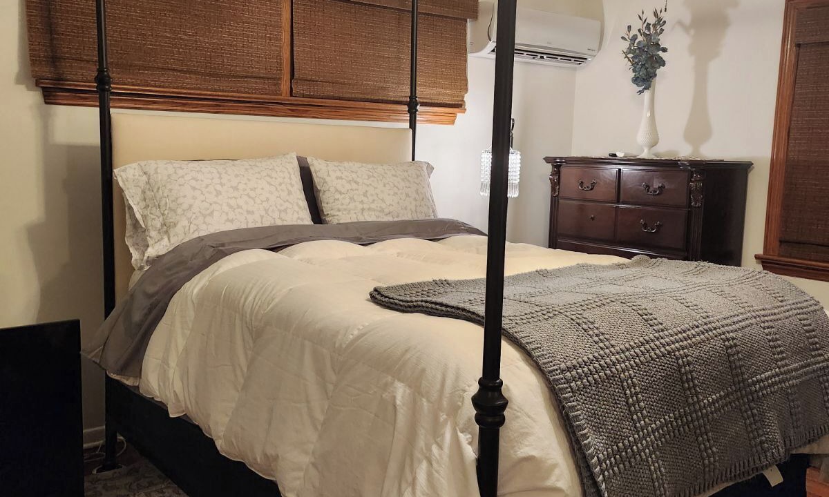 Photo of Bedroom in Grant City