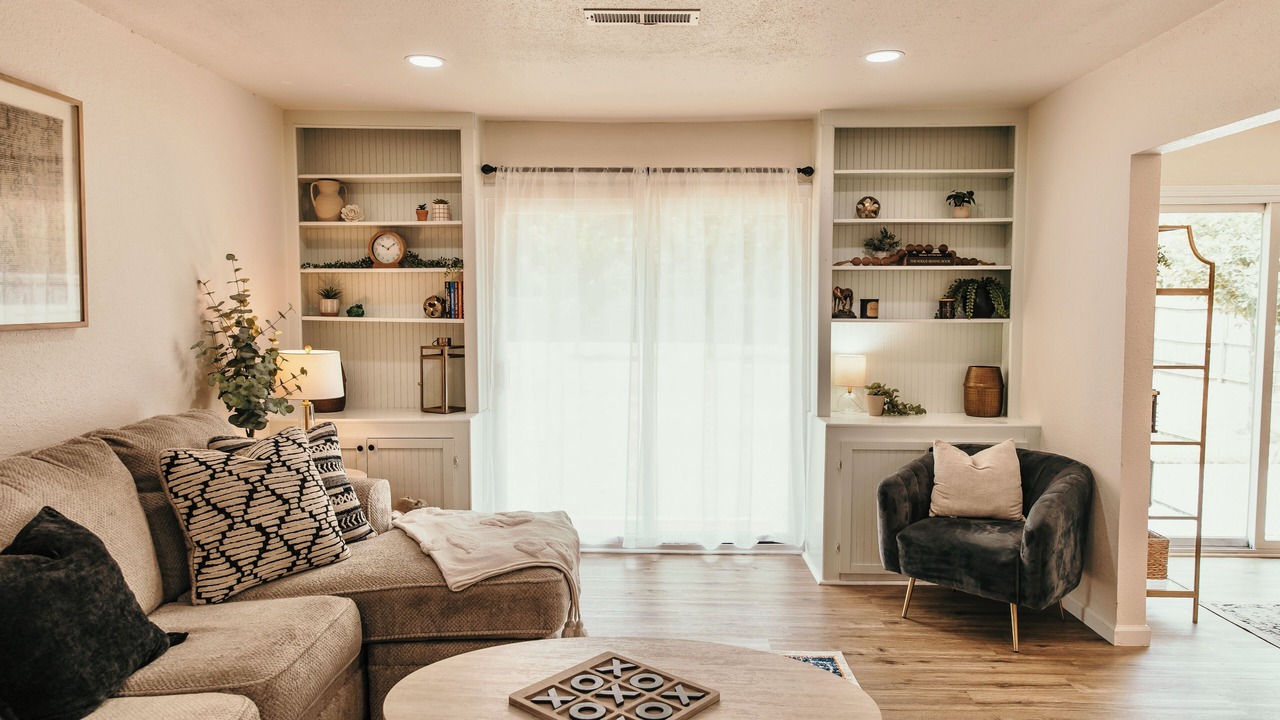 Photo of Livingroom in Tulsa