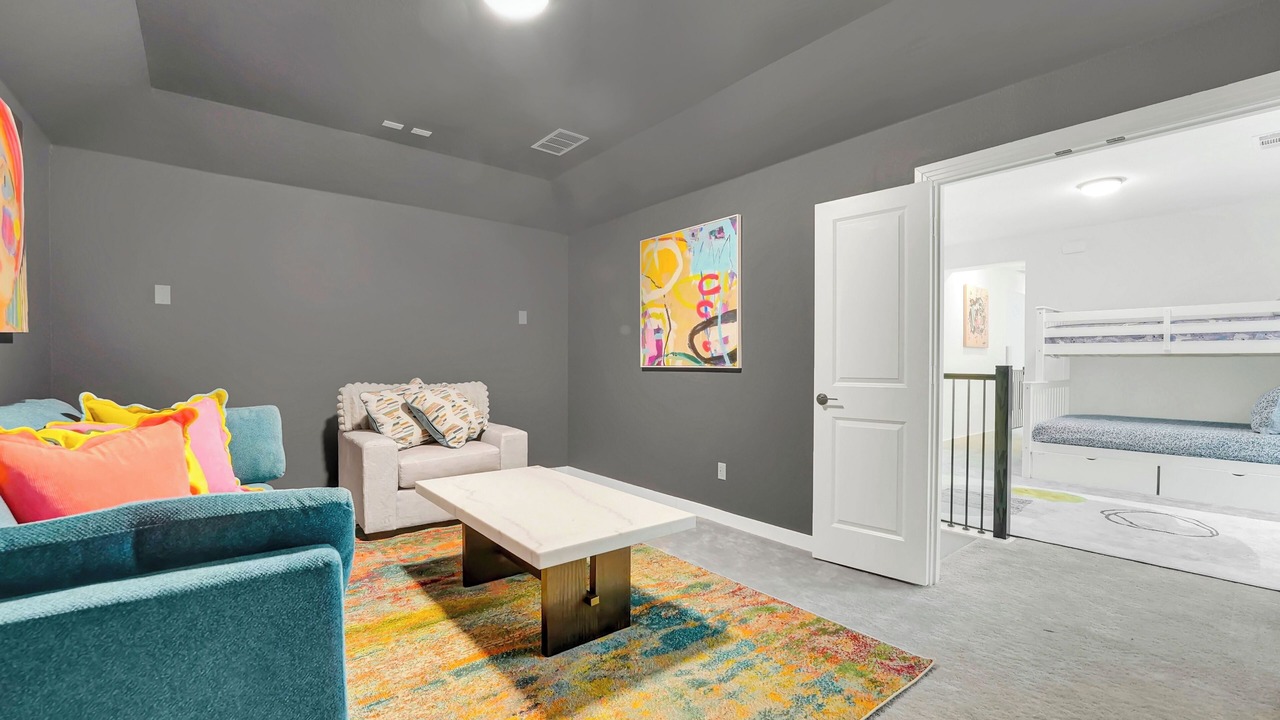 Photo of Livingroom in Weston