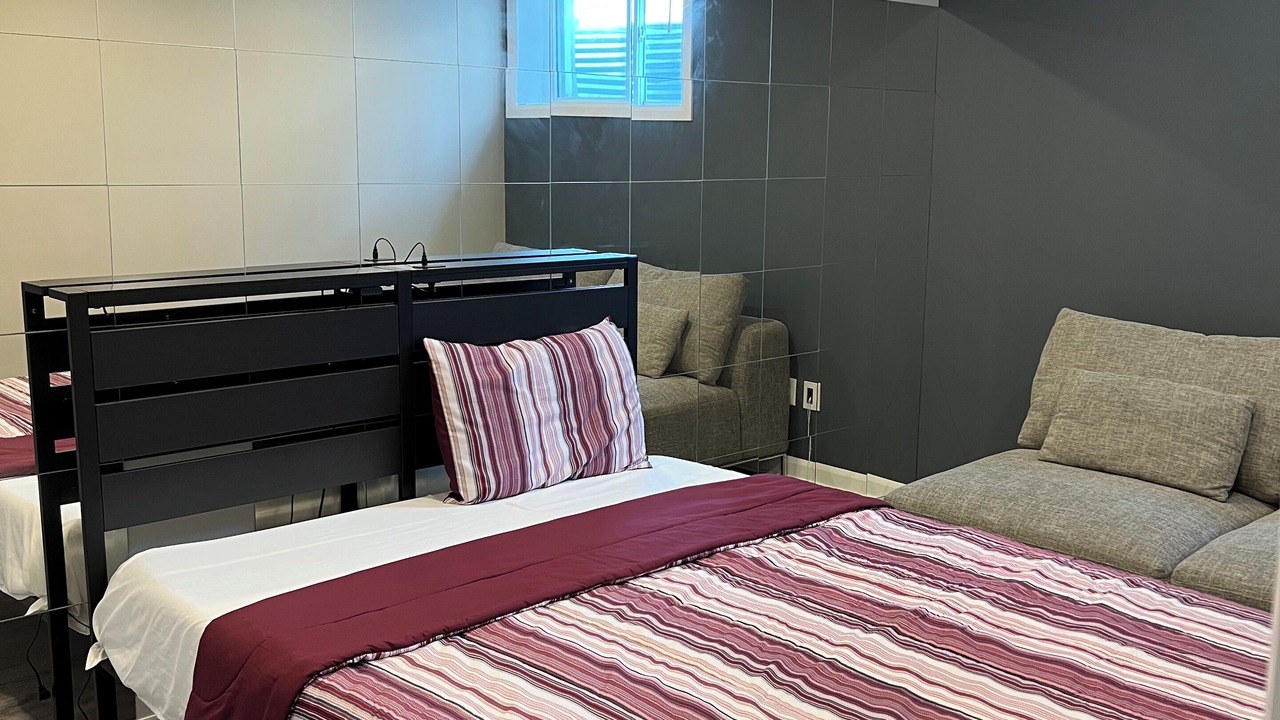 Photo of Bedroom in Ottawa Division