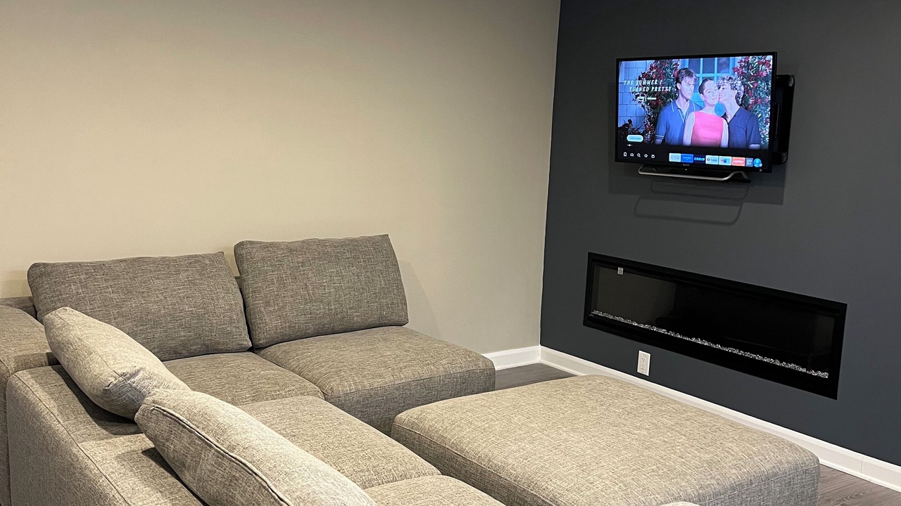 Photo of Livingroom in Ottawa Division