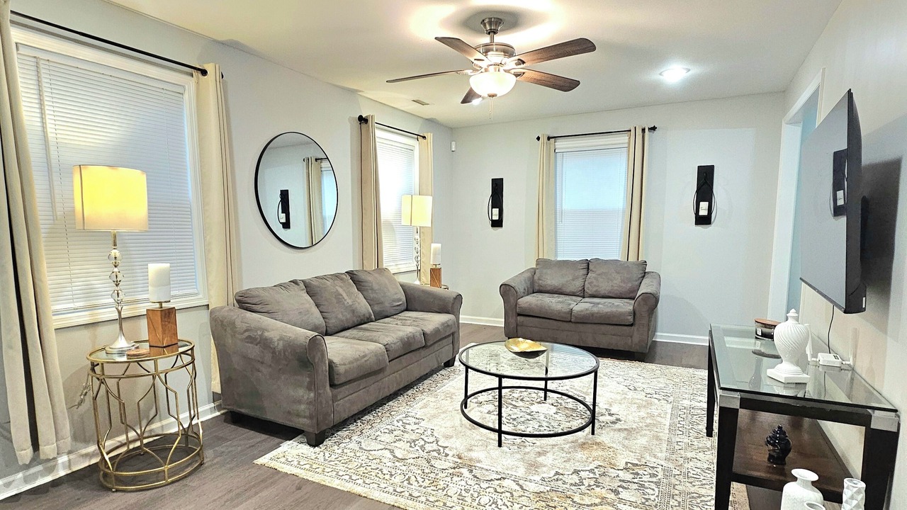 Photo of Livingroom in Rocky Mount