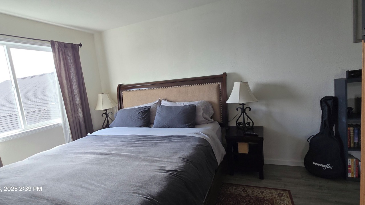 Photo of Bedroom in Crescent City North